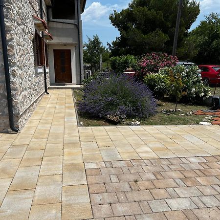 Apartments Village Lozovac Exterior foto